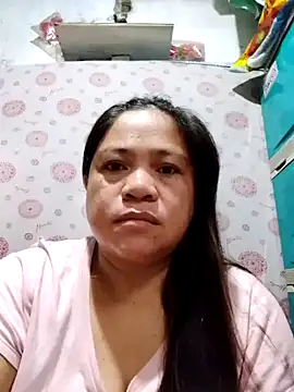 Snapshot of pinay_labb chatting on October 22, 2025, 11:37 pm pinay labb online show from October 22, 2025, 11:37 pm