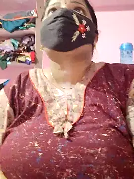 lathikaqueentamil online show from October 8, 2025, 6:16 pm