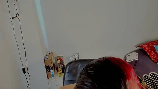 Snapshot of Madison_charlotte chatting on November 7, 2025, 4:40 pm Madison charlotte online show from November 7, 2025, 4:40 pm