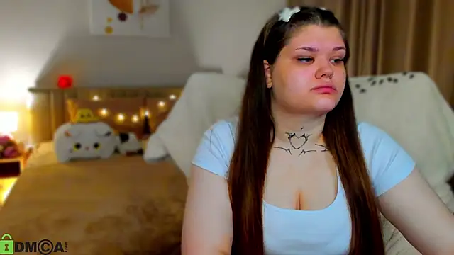 Snapshot of elle_one chatting on October 29, 2025, 3:42 am elle one online show from October 29, 2025, 3:42 am