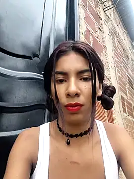 Snapshot of chaparritahot99 chatting on February 3, 2026, 12:32 pm chaparritahot99 online show from February 3, 2026, 12:32 pm