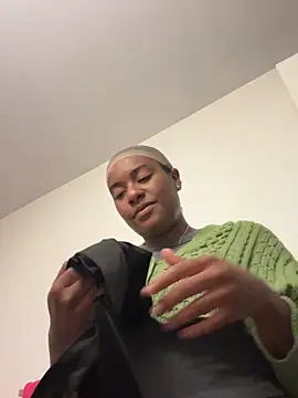 Snapshot of Tu_GataLinda chatting on October 1, 2025, 3:18 pm Tu GataLinda online show from October 1, 2025, 3:18 pm