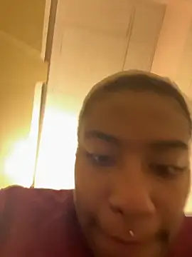 Tu GataLinda online show from October 28, 2025, 12:25 am