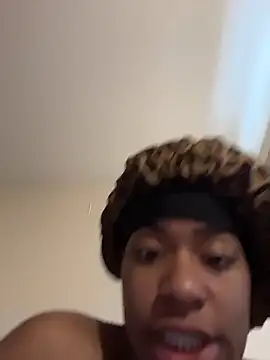 Tu GataLinda online show from January 6, 2026, 5:38 pm