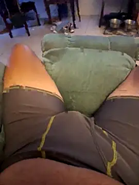 pullitoff online show from April 12, 2026, 11:54 pm