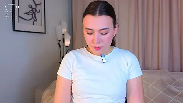 Snapshot of LilianBuskey chatting on September 25, 2025, 12:20 pm LilianBuskey online show from September 25, 2025, 12:20 pm