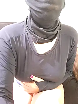 Snapshot of nataliazinha chatting on October 27, 2025, 10:41 am nataliazinha online show from October 27, 2025, 10:41 am