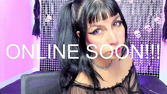 Rose 72 online show from November 22, 2025, 7:57 pm