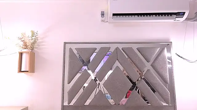 Snapshot of nahomy_ryans chatting on November 11, 2025, 12:32 am nahomy ryans online show from November 11, 2025, 12:32 am