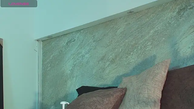 Dixie grey1 online show from April 4, 2026, 2:25 pm