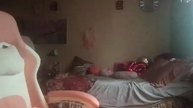 nekowaifuuu online show from September 25, 2025, 4:21 pm