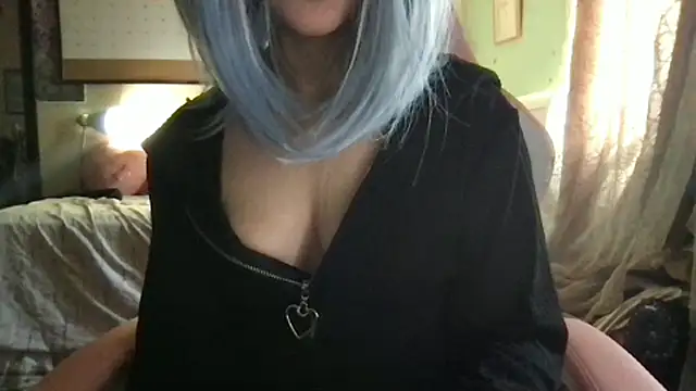 nekowaifuuu online show from October 11, 2025, 3:54 pm