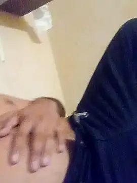 Snapshot of 125Delfin90 chatting on October 6, 2025, 3:04 am 125Delfin90 online show from October 6, 2025, 3:04 am