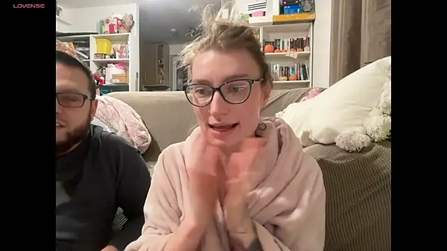 Snapshot of harleyblair chatting on February 13, 2026, 11:12 pm harleyblair online show from February 13, 2026, 11:12 pm