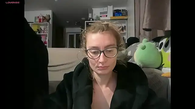 Snapshot of harleyblair chatting on February 22, 2026, 10:30 pm harleyblair online show from February 22, 2026, 10:30 pm