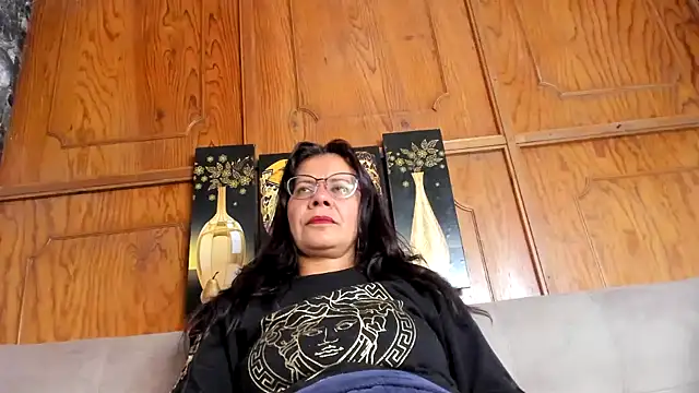 sofia hot vc online show from November 20, 2025, 10:42 pm