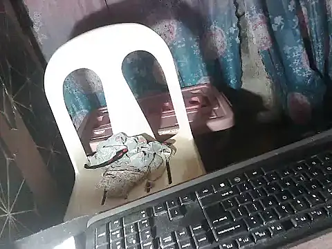 lady helen00 online show from October 22, 2025, 10:31 pm