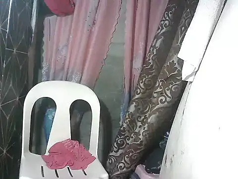 lady helen00 online show from March 15, 2026, 11:49 am