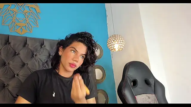 bxby dolls online show from October 6, 2025, 4:43 am