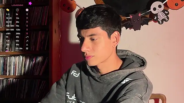 jim dj online show from October 19, 2025, 10:43 pm