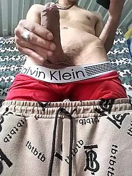 Tussi-amor online show from September 11, 2025, 3:12 pm