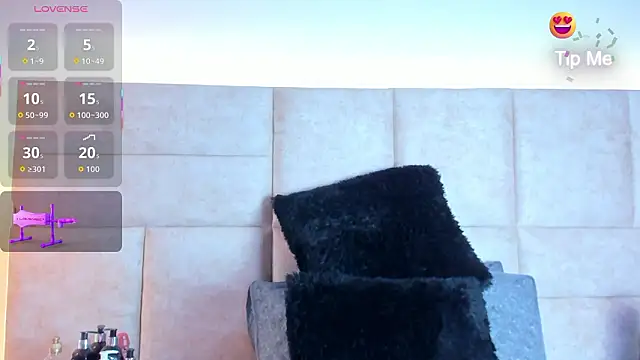 Snapshot of KarolBlanco chatting on March 18, 2026, 7:06 pm KarolBlanco online show from March 18, 2026, 7:06 pm