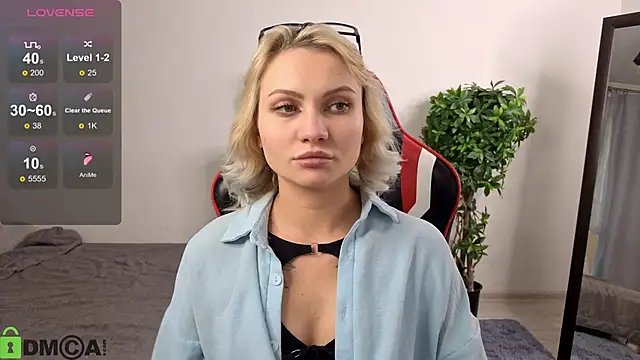 Cameronlovely  online show from October 30, 2025, 8:27 am