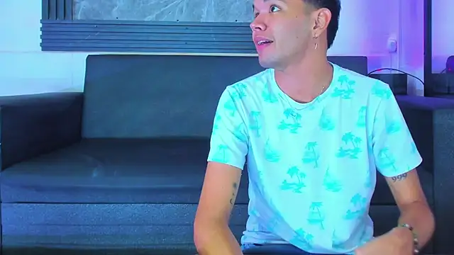 jeremytonner online show from November 3, 2025, 3:52 am