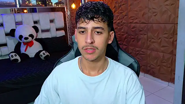 Alan Del Reyx online show from September 30, 2025, 5:07 pm