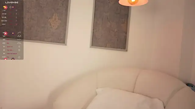 Madii smith online show from October 9, 2025, 12:25 pm