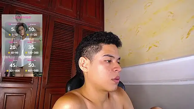 Snapshot of edy_play chatting on October 8, 2025, 4:10 am edy play online show from October 8, 2025, 4:10 am