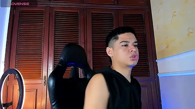 Snapshot of edy_play chatting on October 24, 2025, 5:48 am edy play online show from October 24, 2025, 5:48 am