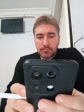 mert0359 online show from December 3, 2025, 2:26 pm