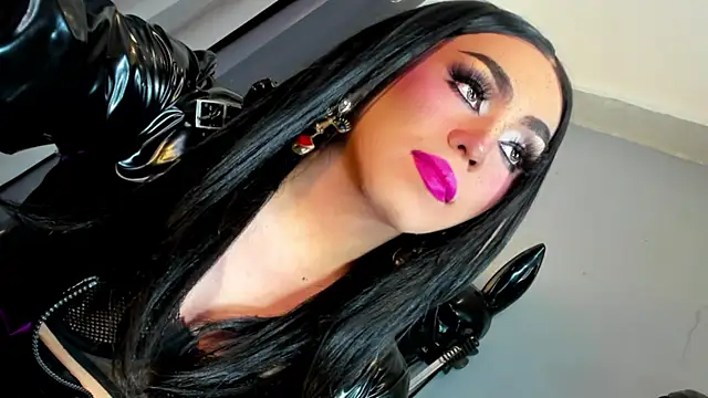 MagnaCumLoader17 online show from April 3, 2026, 12:30 am