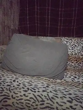 LunaMell online show from April 5, 2026, 11:35 pm