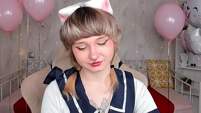 Tori Cutie online show from March 31, 2026, 12:12 am