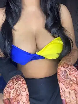 Cute-Samayra online show from May 17, 2026, 1:07 pm