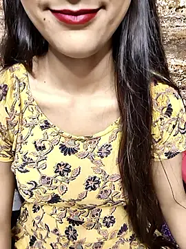 Snapshot of Indian-Aleena chatting on October 2, 2025, 6:26 pm Indian-Aleena online show from October 2, 2025, 6:26 pm