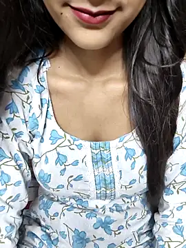 Snapshot of Indian-Aleena chatting on October 20, 2025, 4:18 pm Indian-Aleena online show from October 20, 2025, 4:18 pm