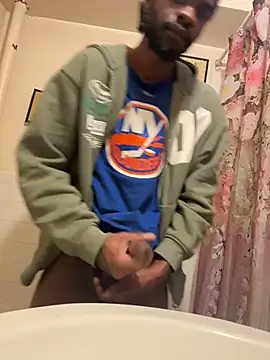 Snapshot of BigBDMari chatting on November 17, 2025, 8:09 am BigBDMari online show from November 17, 2025, 8:09 am