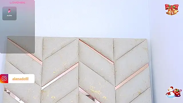 AlanaDoll online show from December 20, 2025, 2:46 pm