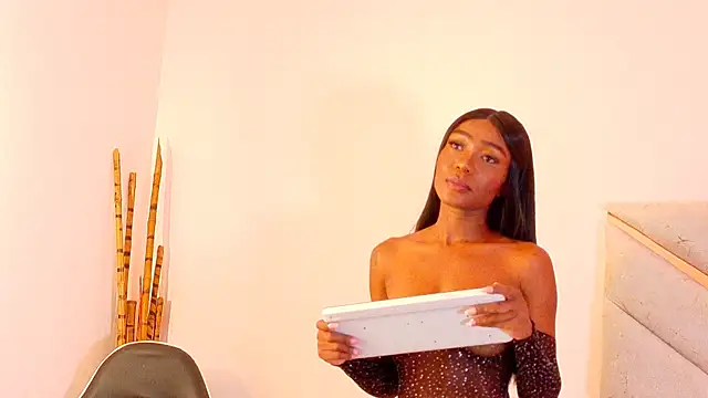 Snapshot of AlanaDoll chatting on February 23, 2026, 2:14 pm AlanaDoll online show from February 23, 2026, 2:14 pm