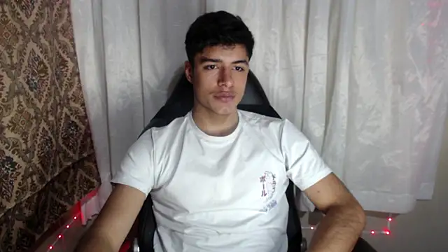 Snapshot of jacobbiker chatting on November 8, 2025, 6:02 am jacobbiker online show from November 8, 2025, 6:02 am