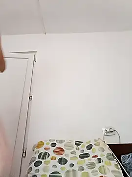 Vera Elle online show from September 28, 2025, 2:22 pm