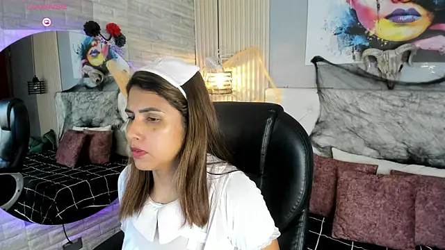 Snapshot of scarletbaker_ chatting on October 22, 2025, 1:33 pm scarletbaker online show from October 22, 2025, 1:33 pm