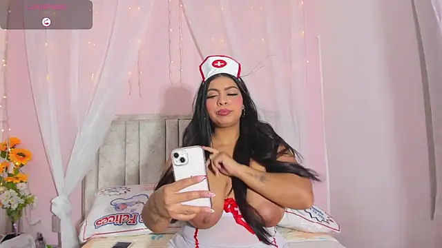 Snapshot of Rachellcooperrr chatting on September 23, 2025, 11:52 pm Rachellcooperrr online show from September 23, 2025, 11:52 pm