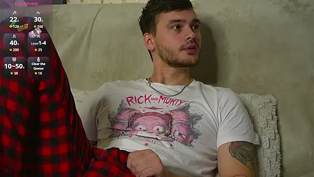 johnstoneisland online show from October 12, 2025, 6:51 pm