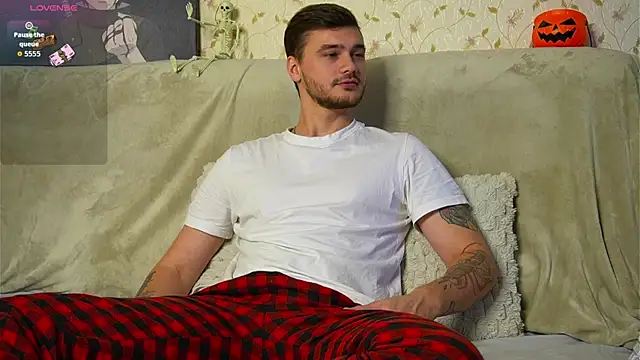 johnstoneisland online show from October 17, 2025, 8:06 am