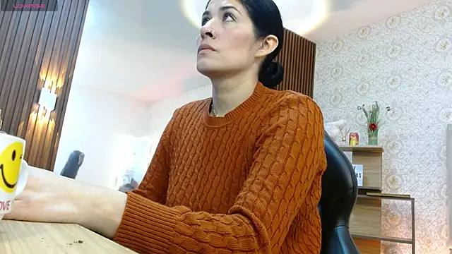 BLUE TAY1 online show from November 19, 2025, 12:05 pm