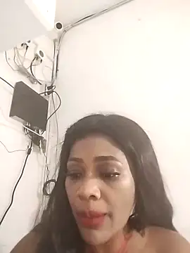 PerlaZultana online show from November 19, 2025, 11:16 pm